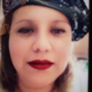 Meet your Posher, Ana sofia